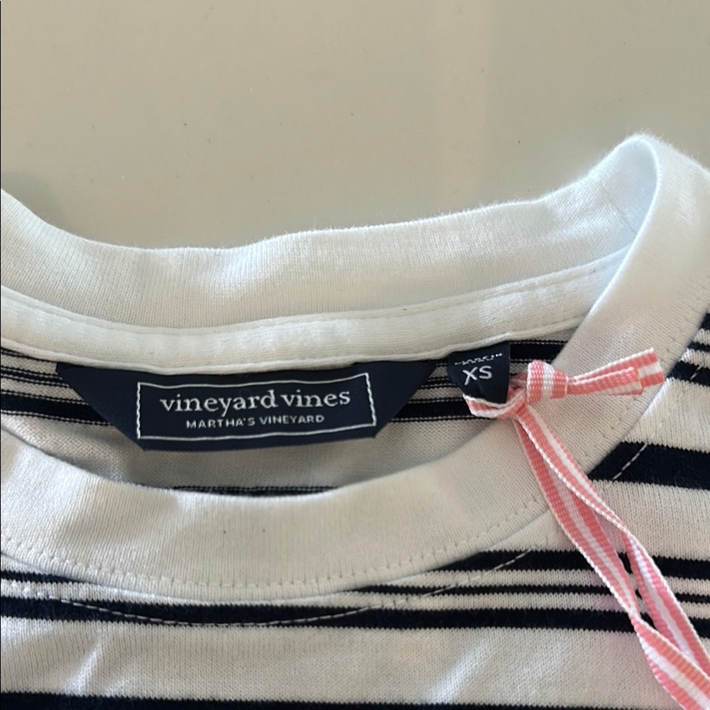 Vineyard Vines Navy and White Striped Shirt size XS - Picture 3 of 3